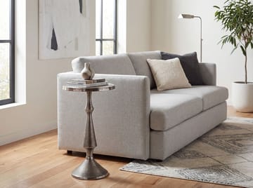 Rivnor rundt sidebord 30 cm i aluminium - sølv - Møbler - Bord - Barbord & ståbord