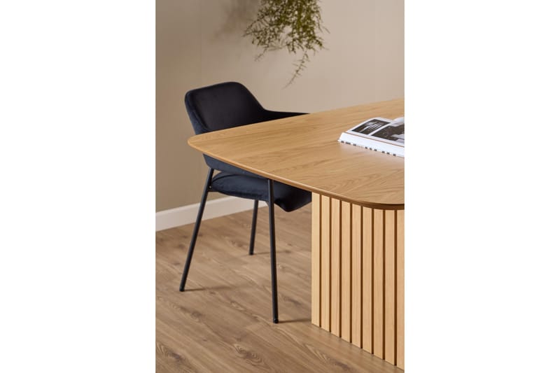Saku Stort Rektangulært Spisebord 220 cm med Tre- og Eikeutseende - Beige - Møbler - Bord - Spisebord & kjøkkenbord
