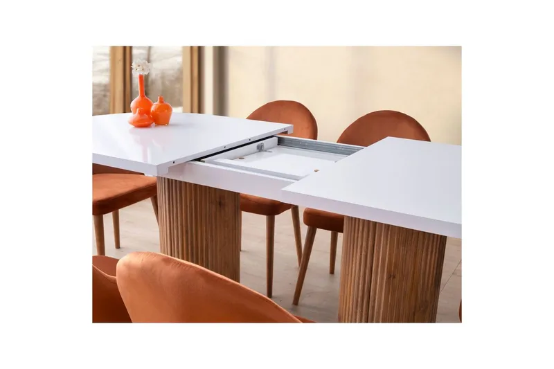 Samtens Spisebord 180 cm Oval - Hvit - Møbler - Bord - Spisebord & kjøkkenbord