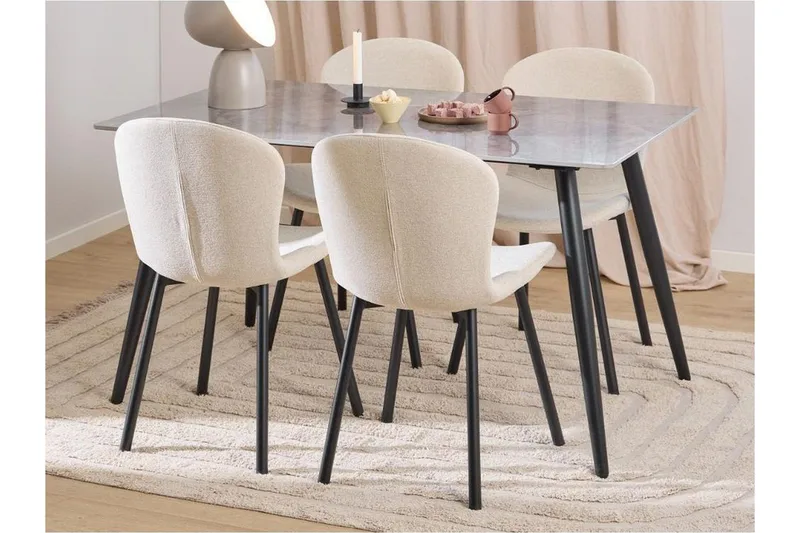 Sanjoan Spisegruppe 140 cm + 4 stk. Amrita Spisestoler, Grå/Beige/Svart