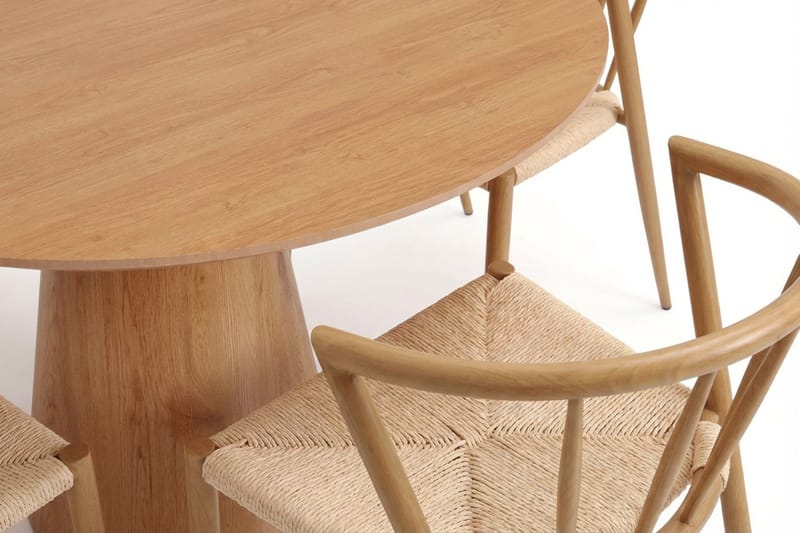 Siena spisegruppe rund 110 cm eik med 4 Winston spisestoler - Eik - Møbler - Bord - Spisegruppe