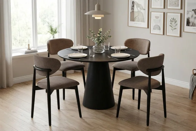 Siena spisegruppe rund 110 cm svart med 4 Molly spisestoler - Svart - Møbler - Bord - Spisegruppe