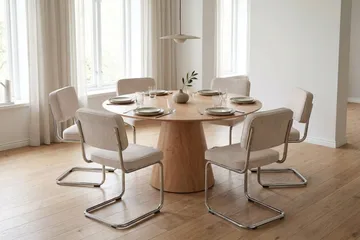 Siena spisegruppe rund 130 cm eik med 6 Milva spisestoler - Eik - Møbler - Bord - Spisegruppe