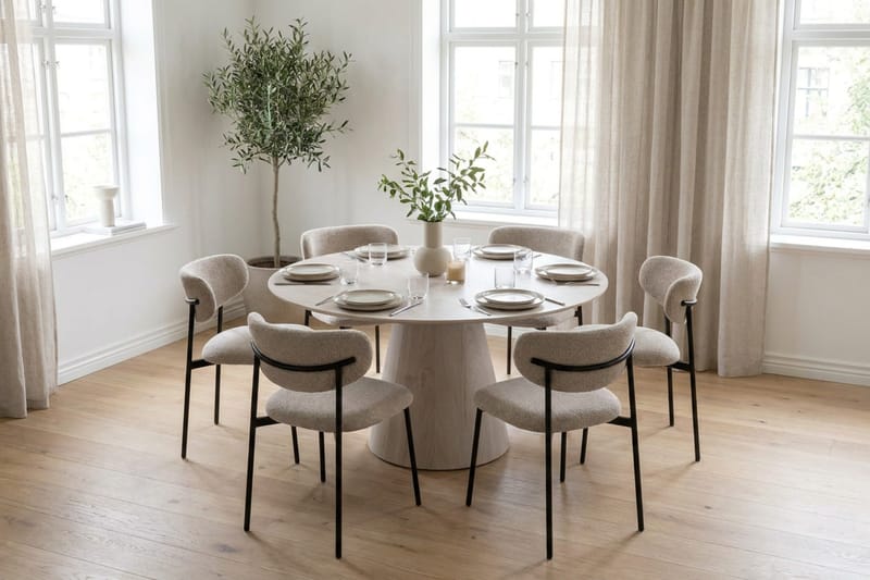 Siena spisegruppe rund 150 cm hvitlasert med 6 Lucy spisestoler - Hvitbeiset eik - Møbler - Bord - Spisegruppe
