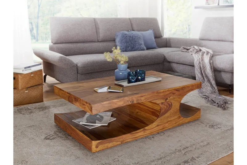 Gjerrild Sofabord 118 cm med Oppbevaringshyller - Massivt Tre - Møbler - Bord - Sofabord & salongbord