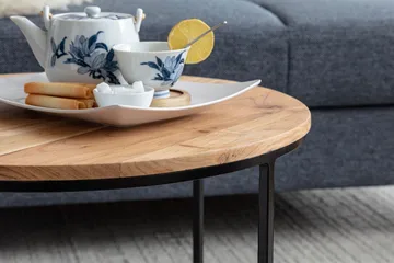 Gorizia Sofabord 60 cm Rundt - Akacia/Svart - Møbler - Bord - Sofabord & salongbord