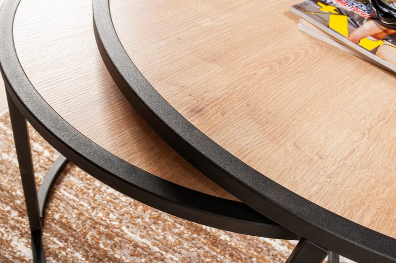 Hejde Settbord 80 cm Rundt 2 Bord - Lysebrun/Svart - Møbler - Bord - Sofabord & salongbord
