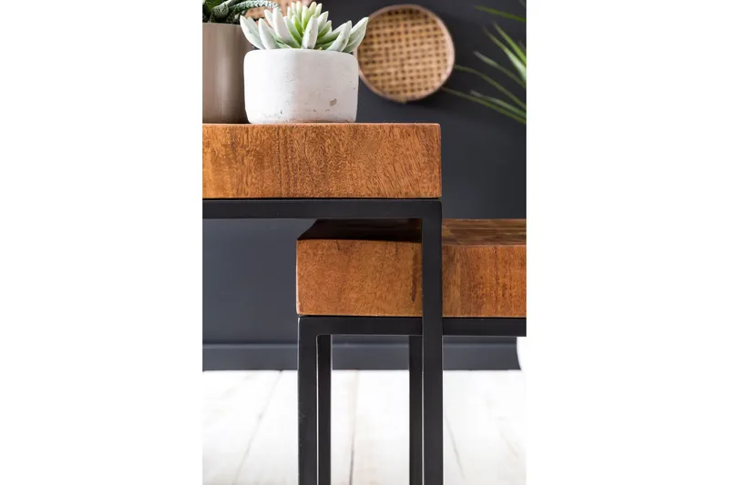 Hoysradt Settbord 30 cm 2 Bord - Massivt Tre/Brun/Svart - Møbler - Bord - Sofabord & salongbord