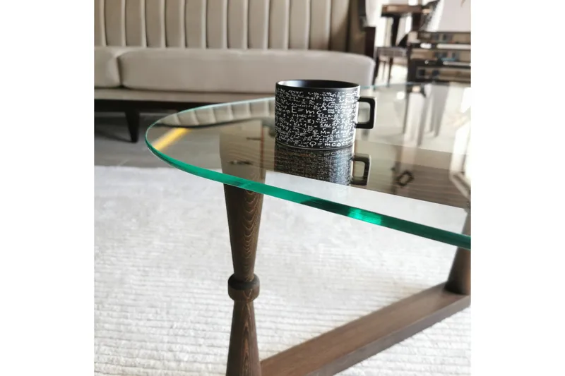 Sabani Sofabord 96 cm Trekantete - Valnøttbrun - Møbler - Bord - Sofabord & salongbord