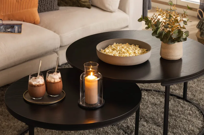 Thyra Sett med Runde Sofabord - Svart - Møbler - Bord - Sofabord & salongbord