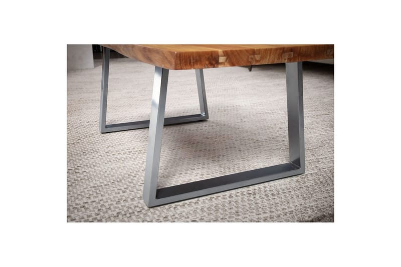 Sofabord Wohnling 120 cm heltre trekant rektangulær landstil Sølv, rette løpere - Sølv, rette løpere - Møbler - Bord - Sofabord & salongbord