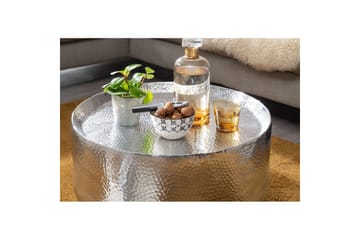 Sofabord Wohnling rundt metall 60 cm hammerutseende, orientalsk stil Sølv - Sølv - Møbler - Bord - Sofabord & salongbord