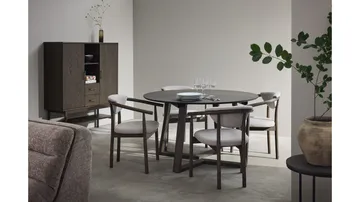 Spisebord Jämtorrås ø130/230 cm - Brunlakkert og hvitpigmentert eik - Møbler - Bord - Spisebord & kjøkkenbord