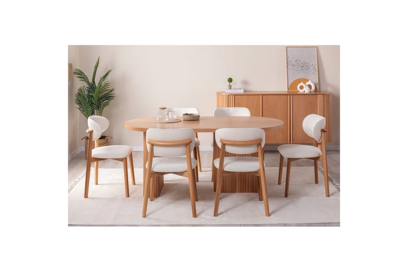 Spisebord Karela Bøk - Mellomfarget tre - Møbler - Bord - Spisebord & kjøkkenbord