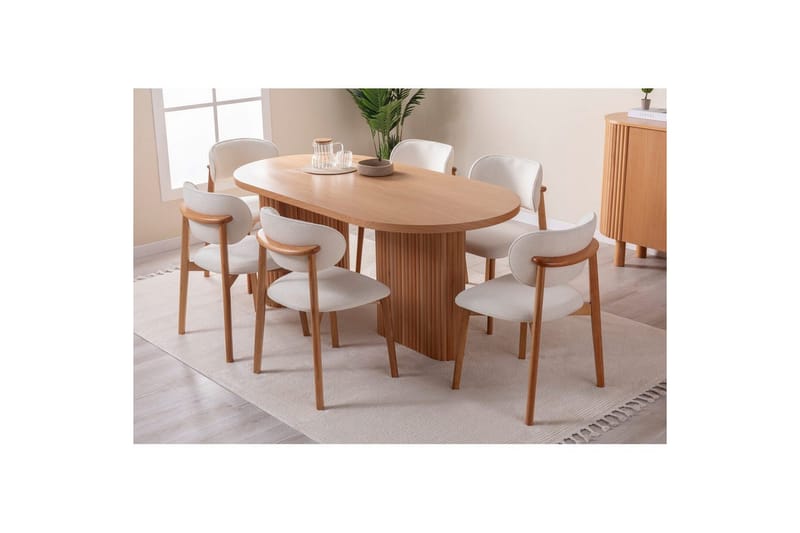 Spisebord Karela Bøk - Mellomfarget tre - Møbler - Bord - Spisebord & kjøkkenbord