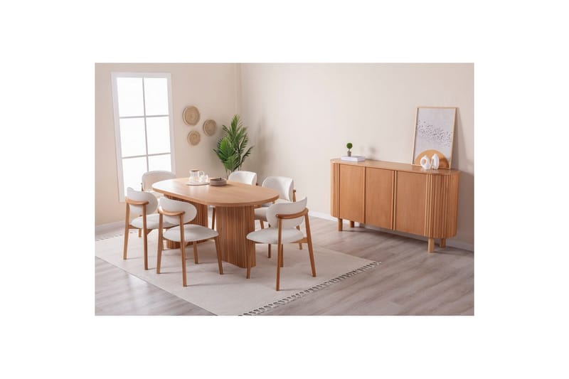 Spisebord Karela Bøk - Mellomfarget tre - Møbler - Bord - Spisebord & kjøkkenbord