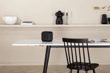 Jimmy Forlengningsbart Spisebord 150 cm - Hvid/Sort - Møbler - Bord - Spisebord & kjøkkenbord