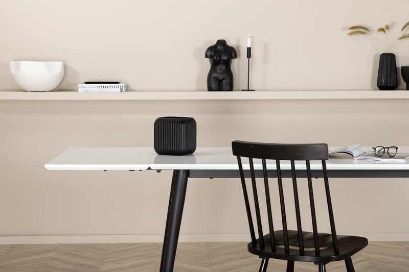 Jimmy Forlengningsbart Spisebord 150 cm - Hvid/Sort - Møbler - Bord - Spisebord & kjøkkenbord