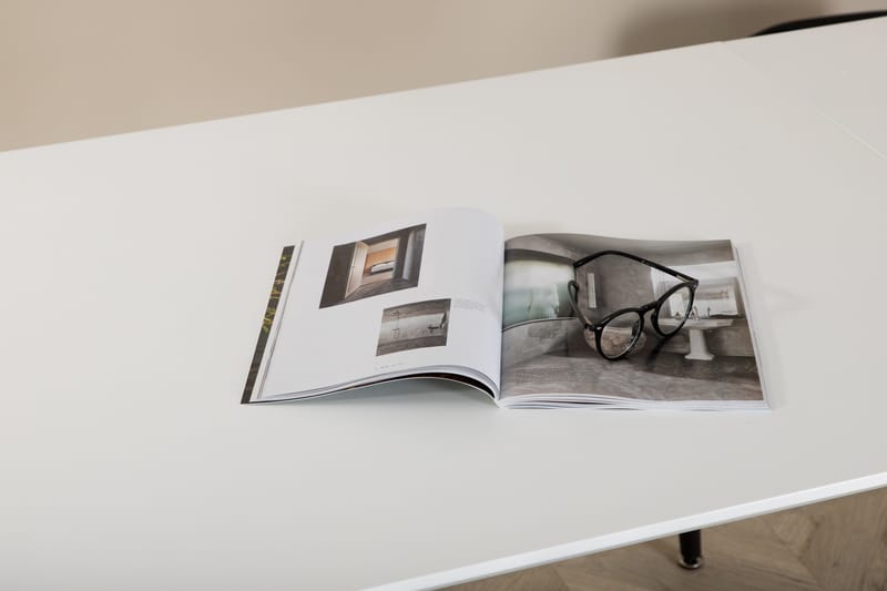 Jimmy Forlengningsbart Spisebord 150 cm - Hvid/Sort - Møbler - Bord - Spisebord & kjøkkenbord