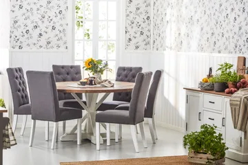 Lyon Vintage Rundt Spisebord 150 cm i Gjenvunnet Furu for 6 Personer - Natur|Hvit - Møbler - Bord - Spisebord & kjøkkenbord