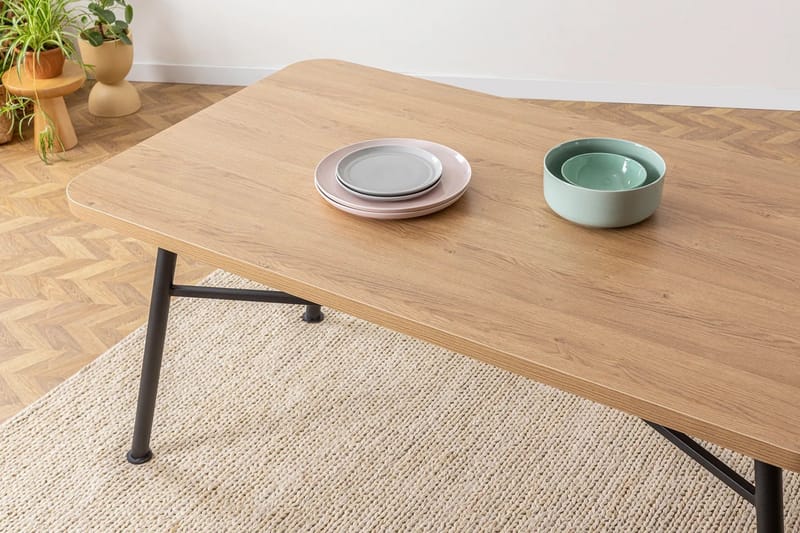 Makwana Rektangulært Spisebord 160 cm i Tre med Metallben - Naturell - Møbler - Bord - Spisebord & kjøkkenbord