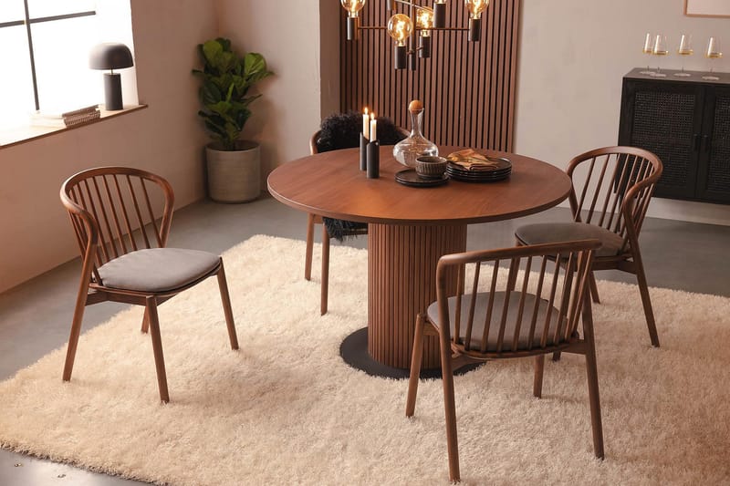 Noira Rundt Lite Spisebord Valnøtt 120 cm - Brun / Ribbet - Møbler - Bord - Spisebord & kjøkkenbord