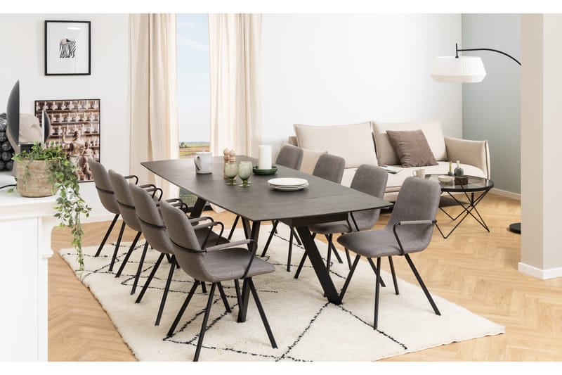 Spisebord Renuka 240x97 cm - Sort - Møbler - Bord - Spisebord & kjøkkenbord