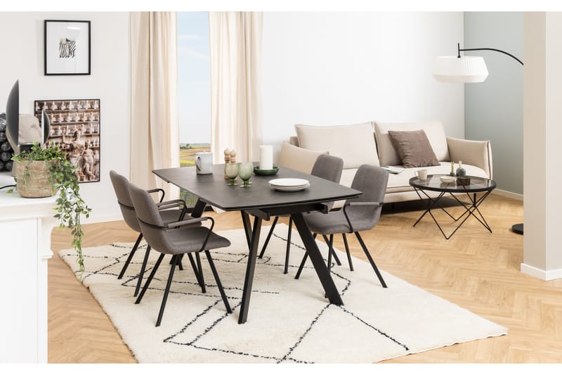 Spisebord Renuka 240x97 cm - Sort - Møbler - Bord - Spisebord & kjøkkenbord