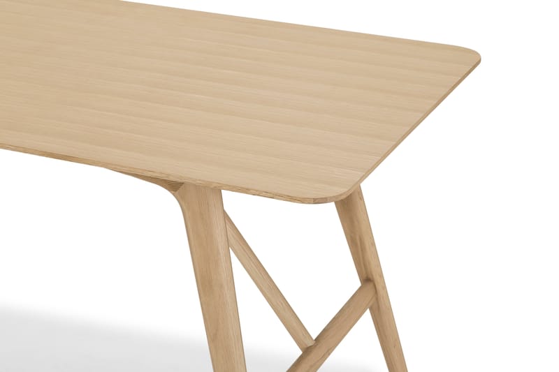 Spisebord Skagana 140 cm - Brun - Spisebord & kjøkkenbord