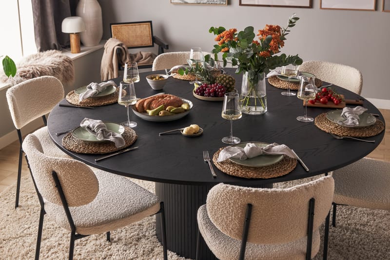 Spisebord Uppveda 180 cm - Mørkebrunt valnøtttre - Spisebord & kjøkkenbord