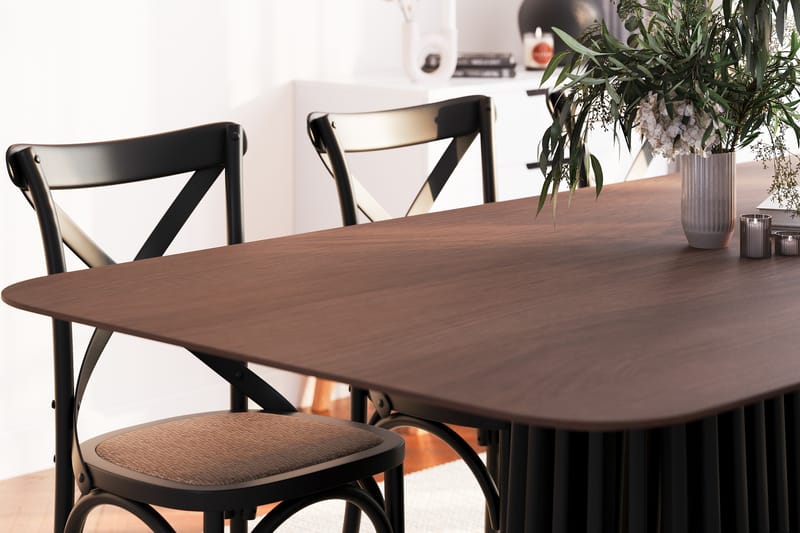 Spisebord Nessira 210 cm med 6 Spisestoler Prumerland - Brun/Svart - Spisegruppe
