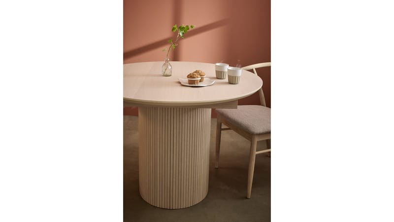 Spisebord Odmark 105 cm - Hvitpigmentert Eik - Møbler - Bord - Spisebord & kjøkkenbord