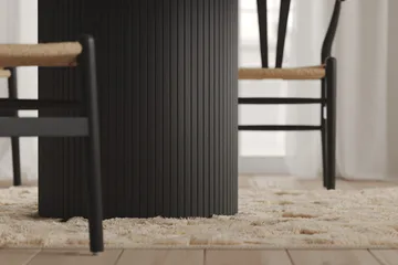 Spisebord Rundt Kopparbo 130 cm - Svart Tre / Riflet - Møbler - Bord - Spisebord & kjøkkenbord