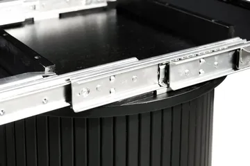 Spisebord Rundt Kopparbo 130 cm - Svart Tre / Riflet - Møbler - Bord - Spisebord & kjøkkenbord