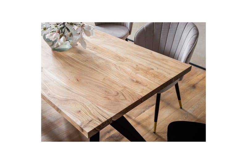 Spisebord Wohnling massivt tre industriell loft vinklet metallrammebein 200x100 cm - 200x100 cm - Møbler - Bord - Spisegruppe