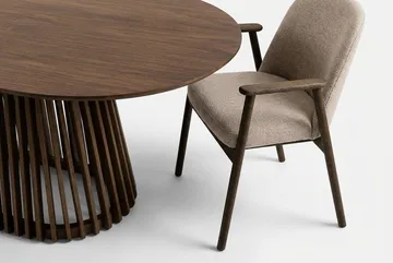 Spisegruppe Bark Peyra ovalt spisebord 200 cm mørkebrunt med 6 Reciclar spisestoler Valnøtt|Greige - Møbler - Bord - Spisegruppe