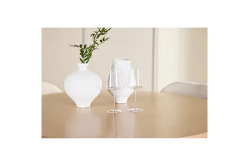 Spisegruppe Strada Rund 120/170 cm Hvit med Lilja Stoler 4 stk - 4 stk - Møbler - Bord - Spisegruppe