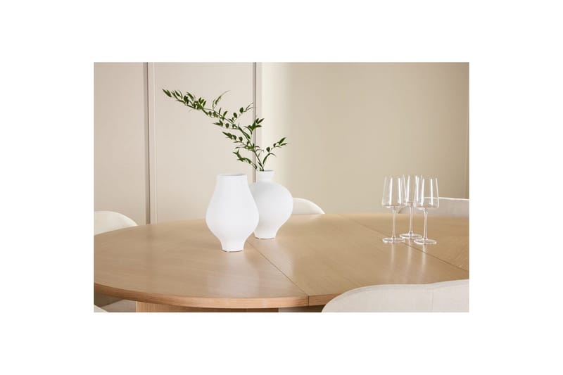 Spisegruppe Strada Rund 120/170 cm Hvit med Lilja Stoler 6 stk - 6 stk - Møbler - Bord - Spisegruppe