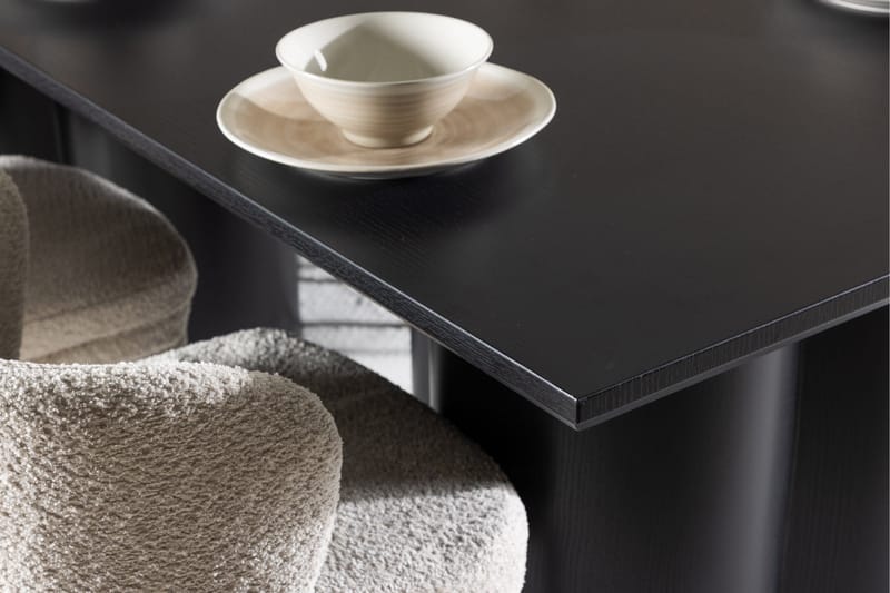 Spisegruppe Venture Home Olivia spisegruppe 210 cm rektangulær med 6 Agnes-stoler Svart/Hvit/Svart - Møbler - Bord - Spisegruppe
