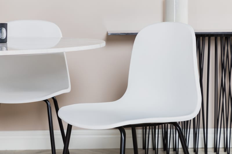 Admira Spisegruppe 106 cm Rundt Marmor inkl. 4 Kullersbro St - Hvit/Svart - Møbler - Bord - Spisegruppe