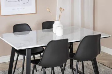 Admira Spisegruppe 140 cm inkl. 4 Ypas Stoler - Marmor/Hvit/Svart - Møbler - Bord - Spisegruppe