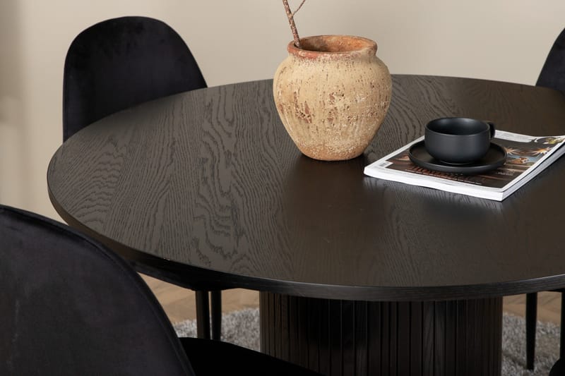 Biana Spisegruppe 110 cm Rund inkl. 4 Pontus Stoler - Svart - Møbler - Bord - Spisegruppe