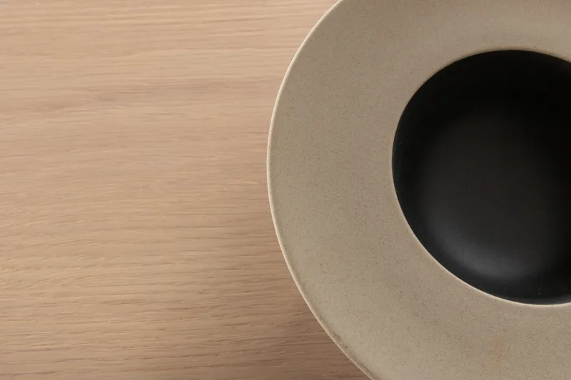 Biana Spisegruppe 200 cm Oval inkl. 4 Berita Stoler - Beige/Svart - Møbler - Bord - Spisegruppe