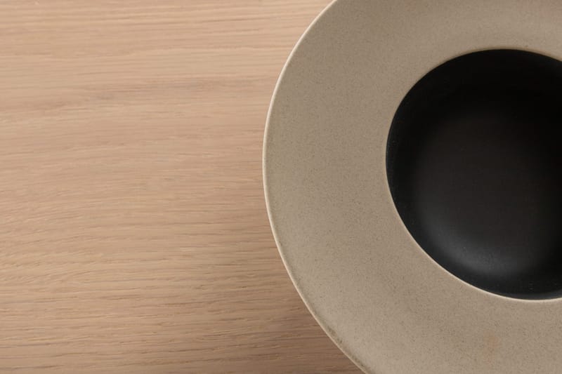 Biana Spisegruppe 200 cm Oval inkl. 4 Berita Stoler - Beige/Svart - Møbler - Bord - Spisegruppe