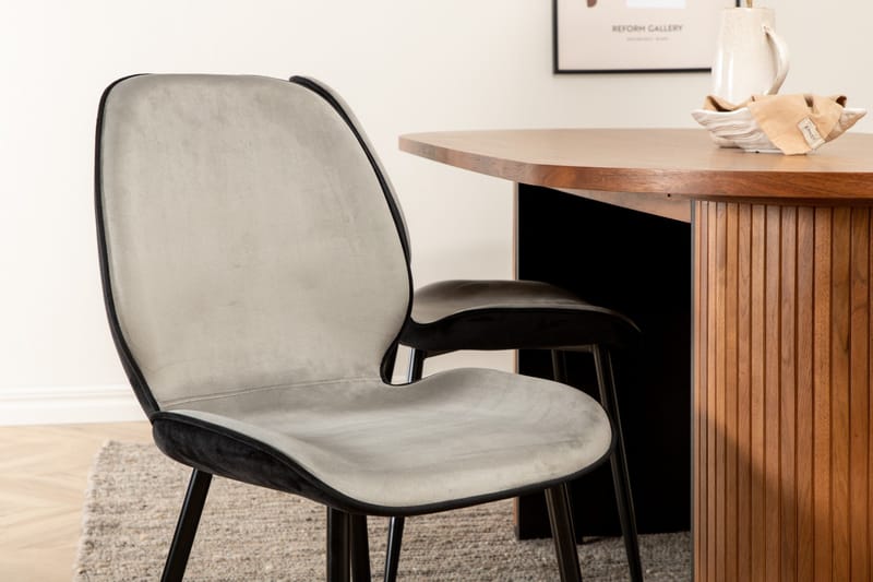 Biana Spisegruppe 200 cm Oval inkl. 4 Emsa Stoler - Valnøttbrun/Lysegrå/Svart - Møbler - Bord - Spisegruppe