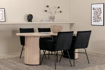 Bianca ovalt Spisebord med 4stk Pippi Spisestol - Møbler - Bord - Spisegruppe