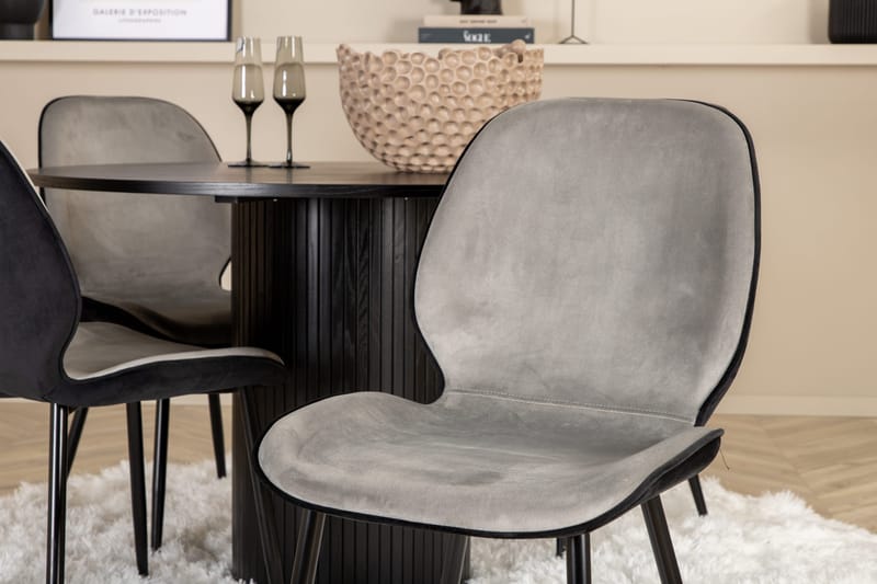 Bianca Rundt Spisebord med 4stk Emma Spisestol - Møbler - Bord - Spisegruppe