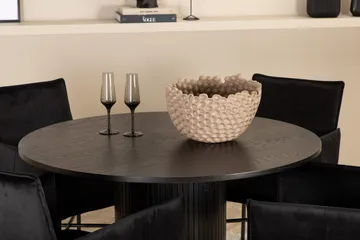 Bianca Rundt Spisebord med 4stk Pippi Spisestol - Møbler - Bord - Spisegruppe