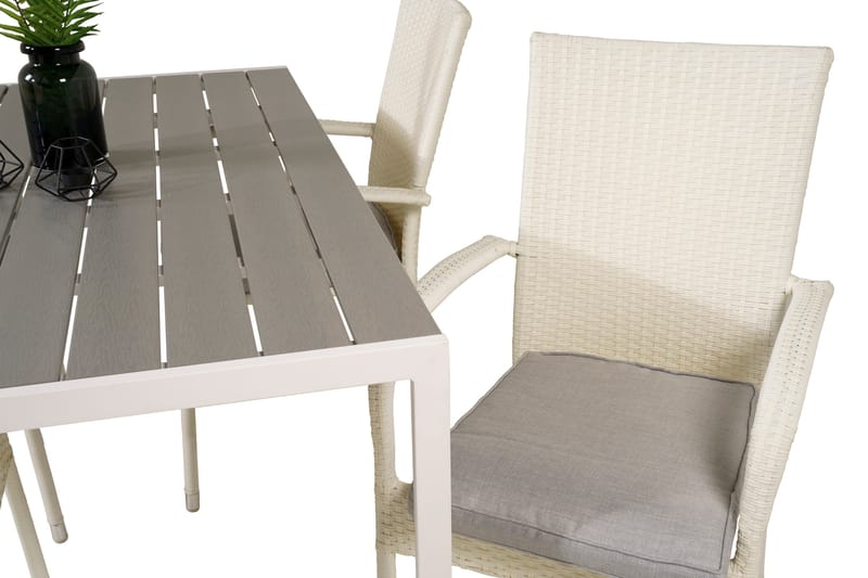 Buitepos Spisegruppe + 4 Ariamab Karmstoler - Polywood/Hvit - Møbler - Bord - Spisegruppe