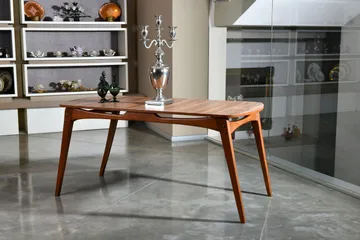 Charbel Spisegruppe 160 cm med 4 Spisestoler - Valnøtt/Krem - Møbler - Bord - Spisegruppe